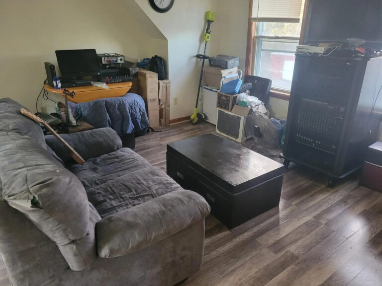 living_room_after_01